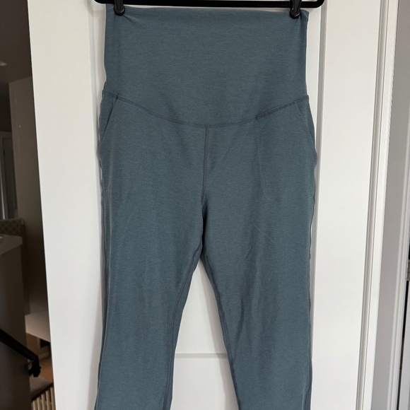 Beyond Yoga - Beyond the Bump Maternity Midi Jogger Medium - Picture 2 of 5